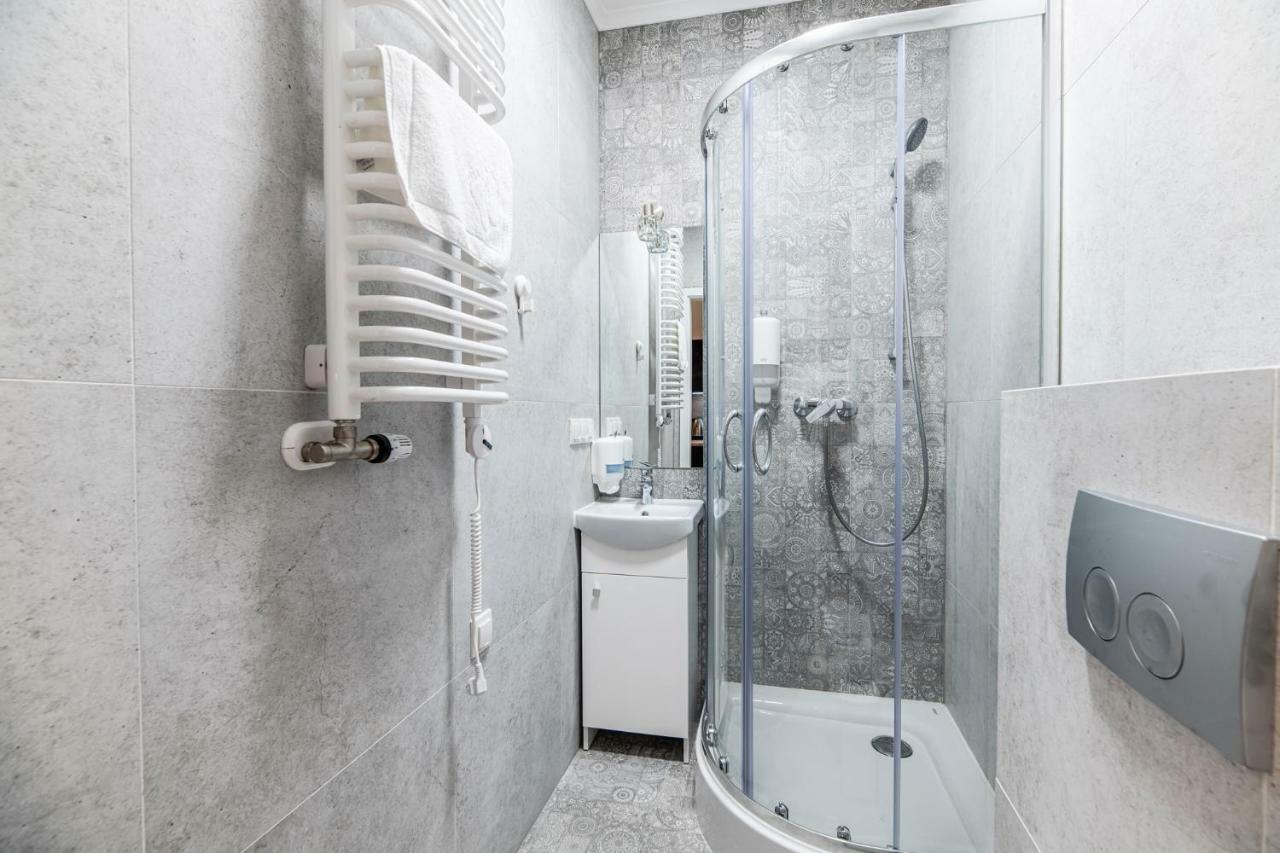 Lubomirskiego 23 Residence - Great Location, 10 Min To Main Square By Foot, Right Next To Main Rail And Bus Station Krakow Dış mekan fotoğraf