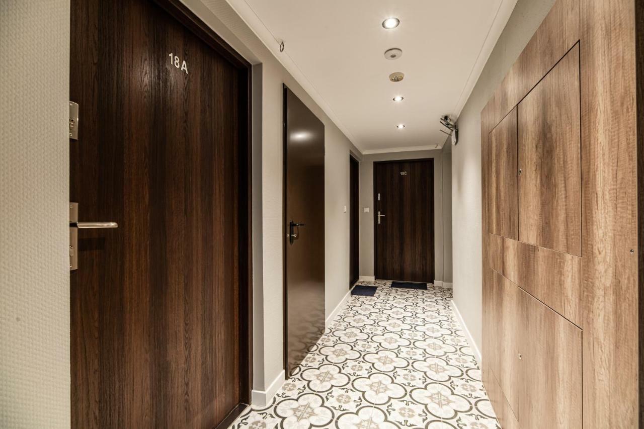 Lubomirskiego 23 Residence - Great Location, 10 Min To Main Square By Foot, Right Next To Main Rail And Bus Station Krakow Dış mekan fotoğraf