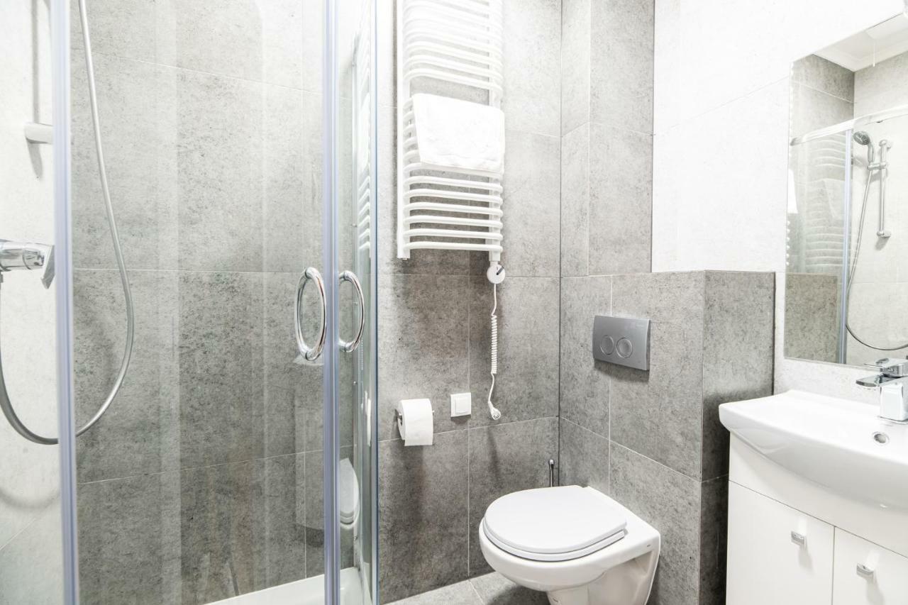 Lubomirskiego 23 Residence - Great Location, 10 Min To Main Square By Foot, Right Next To Main Rail And Bus Station Krakow Dış mekan fotoğraf