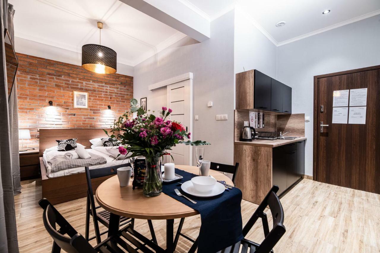 Lubomirskiego 23 Residence - Great Location, 10 Min To Main Square By Foot, Right Next To Main Rail And Bus Station Krakow Dış mekan fotoğraf